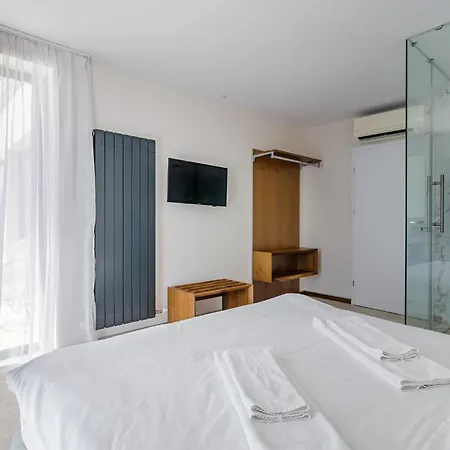 בית הארחה Ambra