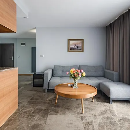 Ambra בית הארחה