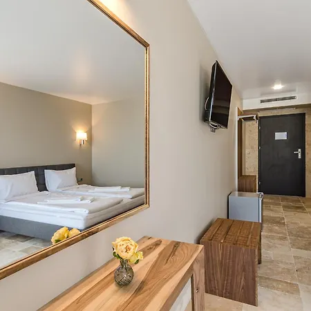 Ambra טיולנובו