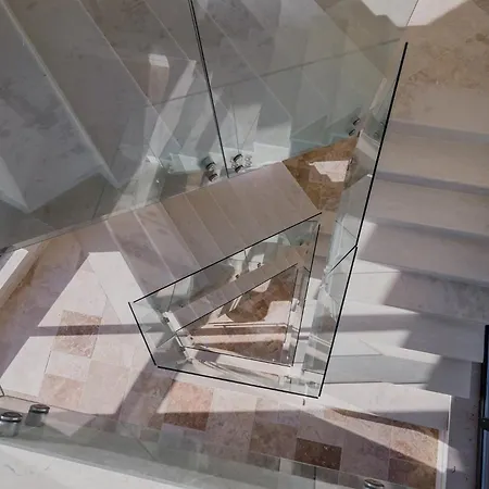 Ambra Gæstehus Tyulenovo